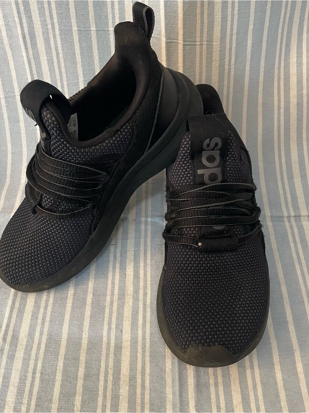 Boys adidas Lite Racer Adapt 7.0 size 1